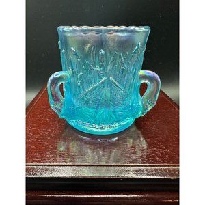 Vintage Westmoreland Iridescent Turquoise Glass Toothpick Holder 3 Swans
